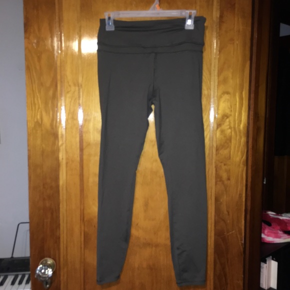 New f21 OLIVE GREEN LEGGINGS - Picture 2 of 4